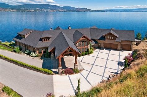 Dream House British Columbia Lakefront 23 Photos Suburban Men