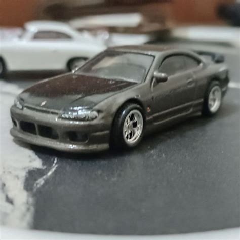 Jual Hot Wheels Premium Nissan Silvia S15 Fnf Shopee Indonesia