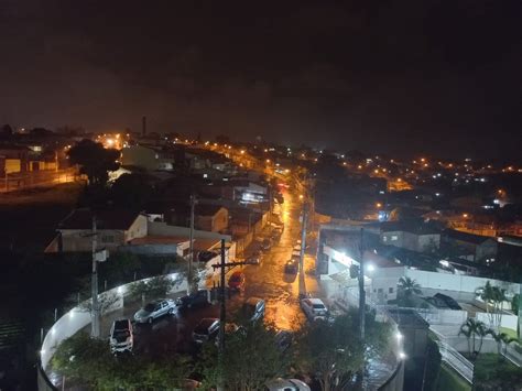 Chuva Forte Provoca Queda De Rvores E Poste Em Campinas Campinas E