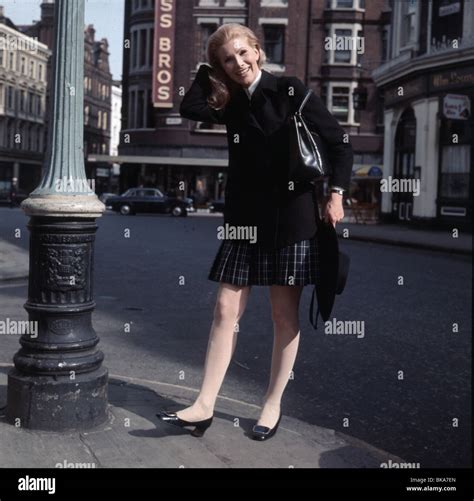 Susan Hampshire Hi Res Stock Photography And Images Alamy