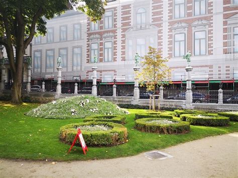Jardin Du Petit Sablon Brussels 2020 All You Need To Know Before