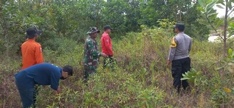 Tim Patroli Terpadu Desa Sungai Kapitan Cek Daerah Rawan Karhutla Di Lahan