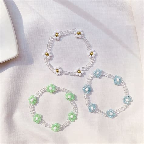 Jual Glass Daisy Bracelet GELANG BEADS MANIK AESTHETIC KOREA