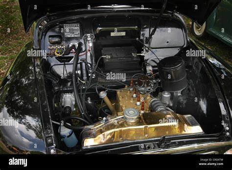 1950 Morris Minor engine bay Stock Photo, Royalty Free Image: 48864281 - Alamy