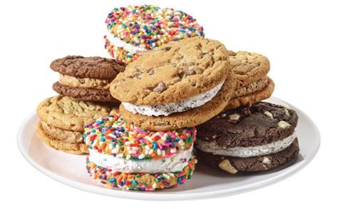 Great American Cookies Unveils New Premium Double Doozie Cookie Sandwiches