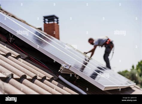 Installing Solar Panels Hi Res Stock Photography And Images Alamy