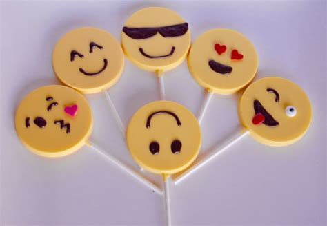 Chocolate Emoji Lollipops 12 Chocolate Emoji Party Favors Chocolate