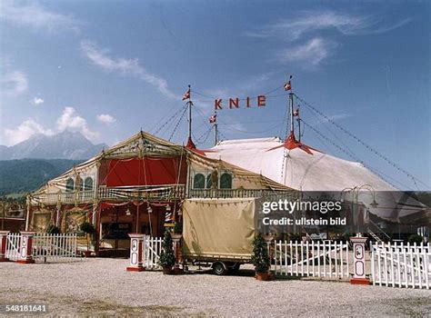 184 Zirkus Knie Stock Photos, High-Res Pictures, and Images - Getty Images