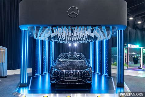 Evx Day Mercedes Booth Paul Tan S Automotive News