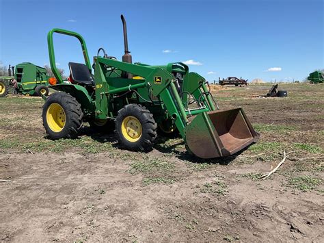 John Deere Mfwd Compact Tractor W Loader Bigiron Auctions