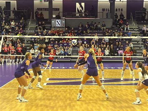 Northwestern Volleyball Swept By No Nebraska In Close Home Setback