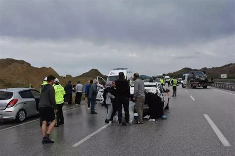 Kastamonu da 6 araç birbirine girdi Çok sayıda yaralı var TRHaber