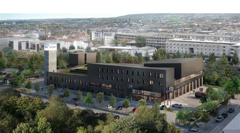 Nancy La Caserne Rives De Meurthe Se D Voile Lors D Une Visite De