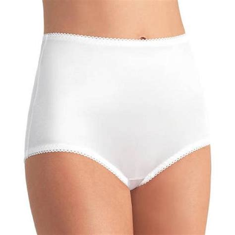 Buy Vassarette Womens Undershapers Light Control Brief 40001 Online At Desertcartbahamas