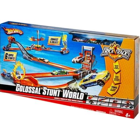 Hot Wheels Trick Tracks Colossal Stunt World Track Set - Walmart.com