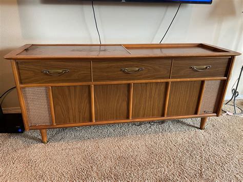 Lot 14 Vintage Mid Century Magnavox Stereophonic High Fidelity