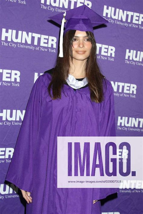 NEW YORK NY JANUARY 19 Emily Ratajkowski Delivers Hunter College