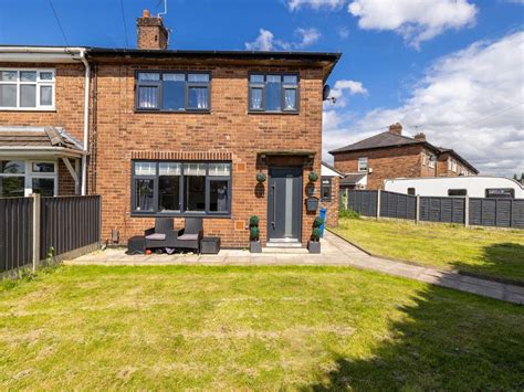 3 Bed Semi Detached House For Sale In Lathom Avenue Warrington Wa2 £