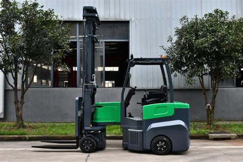 2000kg Narrow Aisle Warehouse Articulated Forklift Articulated Forklift And Narrow Aisle Forklift