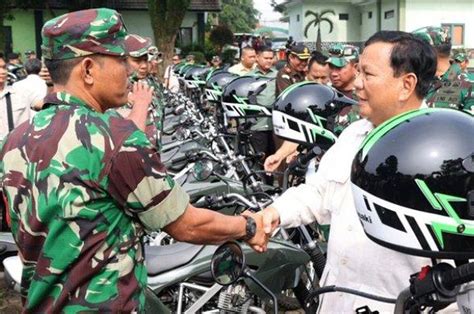 Menhan Prabowo Berikan 20 Motor Ke Babinsa Demi Bantu Korban Gempa