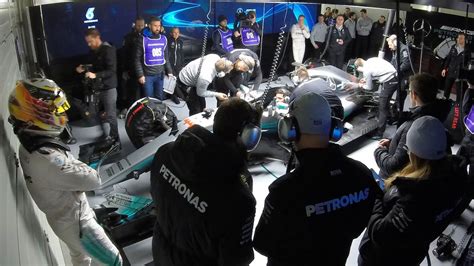 2017 Mercedes F1 Car Launch Time-lapse