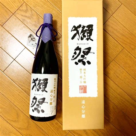 獺祭 だっさい 純米大吟醸 磨き二割三分 感謝 木箱入り 1800ml 日本酒 山口県 旭酒造 お酒 【ポイント10倍】