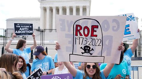 Roe V Wade Overturned Conservative Media Rejoices Over Supreme Court