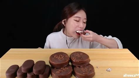 티코 구구아이스크림 왕창 먹방 Choco Ice Cream チョコアイスクリーム ครีมทาโกแลตkorean Mukbang