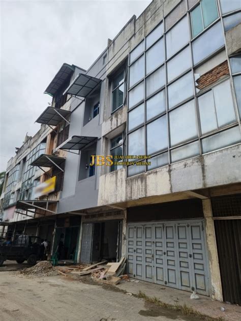 Jual Ruko Komplek Graha Metropolitan Jalan Kapten Sumarsono Masuksini