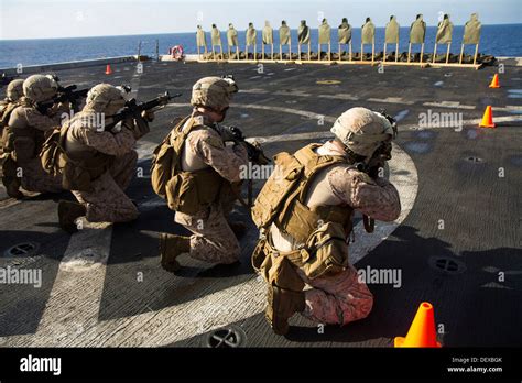 U S Marines Assigned To Company L Battalion Landing Team 3 2 26th