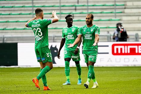 L2 Les Verts Font Chuter Bordeaux Foot 01