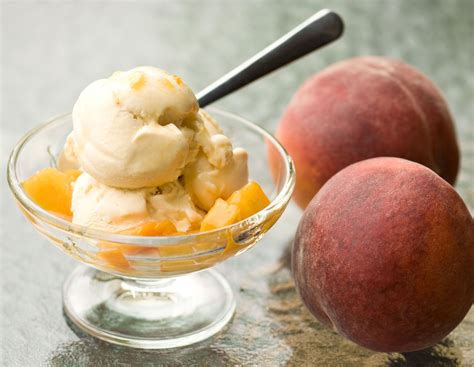 Fresh Peach Topping Recipe for Ice Cream