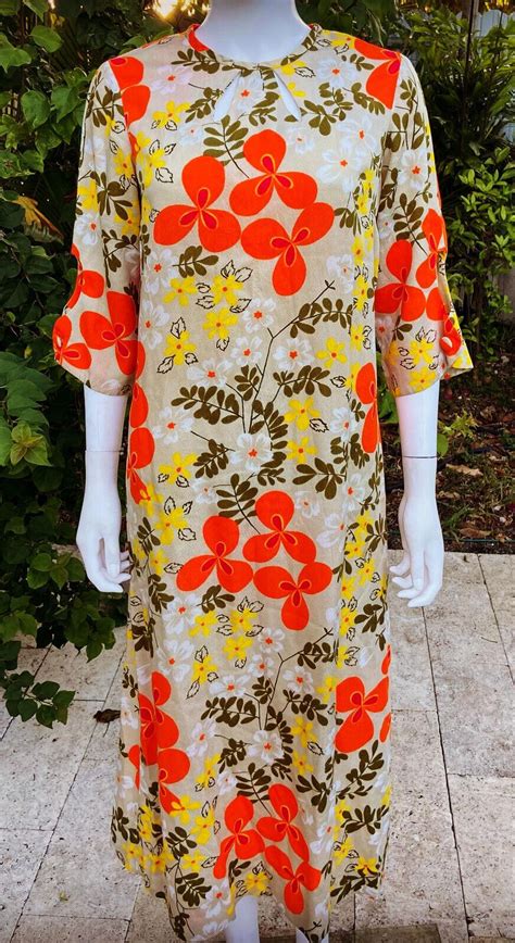 Vintage Kahala Hawaiian Dress Aloha 1970s S M Gem