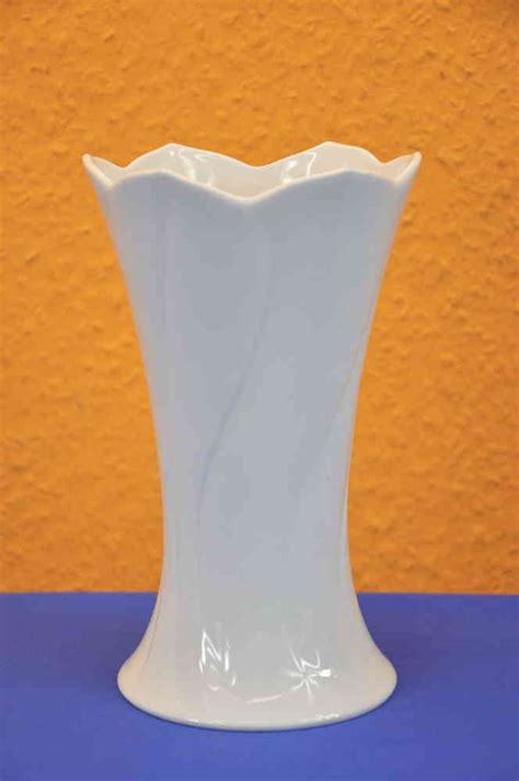 Porcelain Vase Seltmann Weiden Lotus White Conical Shop KuSeRa