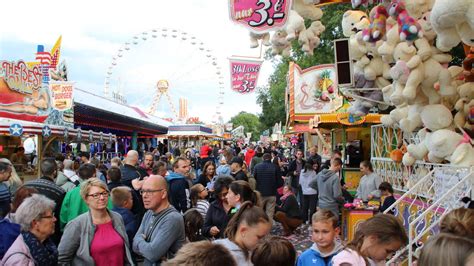 Hüstener Kirmes 2022 Öffnungszeiten Fahrgeschäfte Feuerwerk