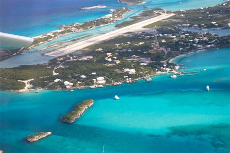 Staniel Cay Airport: How to Fly to the Exumas and Pig Beach Bahamas