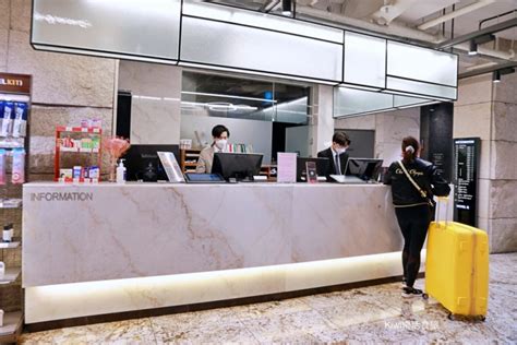 釜山住宿推薦hotel Tt︱最新優惠tt飯店hotel Tt近釜山地鐵西面站 11 號出口五分鐘即可抵達，吃喝玩樂交通完全不擔心