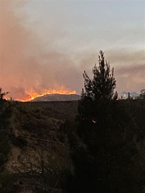 Fire above Miami/Globe : r/arizona