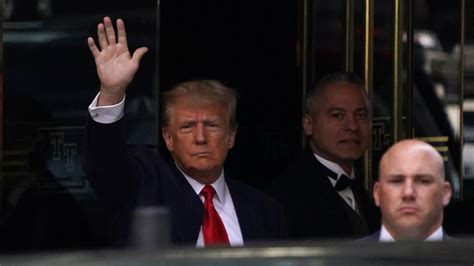 La Foto Trump Llega A La Corte Para Comparecer Ante Un Juez La Silla