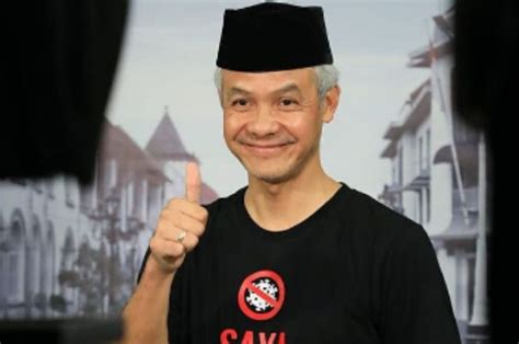 Ganjar Pranowo Pamer Foto Jadul Semasa Sma Wajah Polosnya Bikin