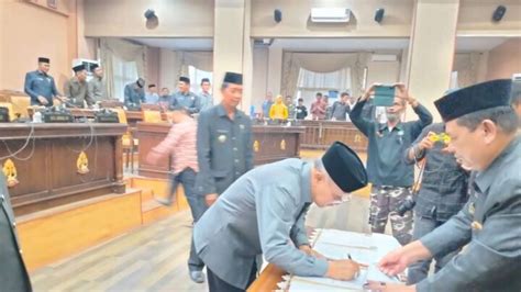 Bupati Jeneponto Dengan Dprd Sepakati Kua Ppas Perubahan Dan Apbd