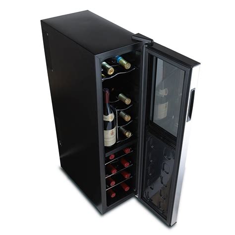 Amazon.com: Wine Enthusiast Silent 18 Bottle Wine Refrigerator ...