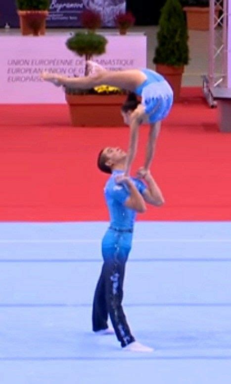 Pin Di Acrobatic Gymnastics Su Acrobatic Gymnastics Mxp Ginnastica