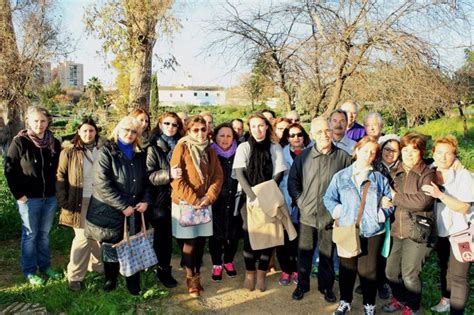 Iu De Sevilla Pide A Espadas No Dar La Espalda A Los Huertos Urbanos