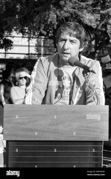 Tom Hayden At The 10k Race To Benefit Soviet Jewry At Rancho Park In