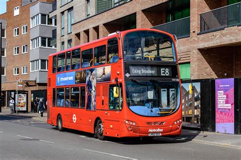 Metroline Vw Lk Dsv On Route E Hassaanhc Flickr