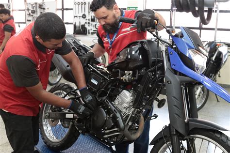 Yamaha Certifica Profissionais No Senai Senai