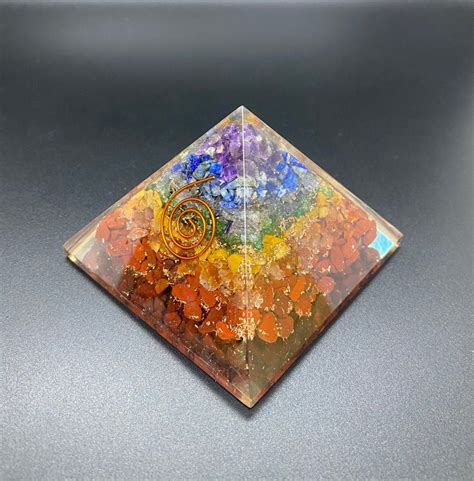 Multicolor Crystal Sevan Chakra Orgone Pyramid For Healing At Rs 170