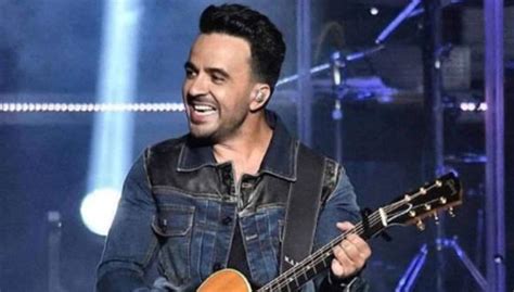 Luis Fonsi A La Cabeza De Ventas En ITunes Con VIDA Sway Y