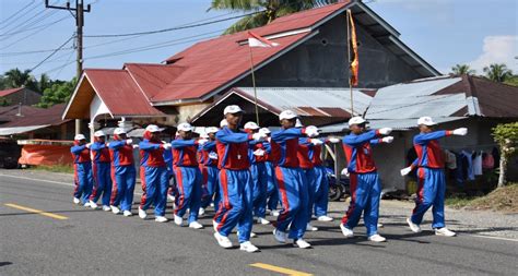 Sman Ranah Pesisir Raih Juara Lomba Gerak Jalan Di Hut Ke